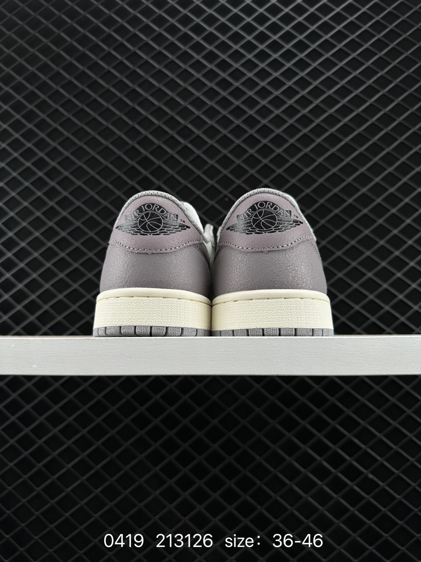 Air Jordan 1 Low AJ1